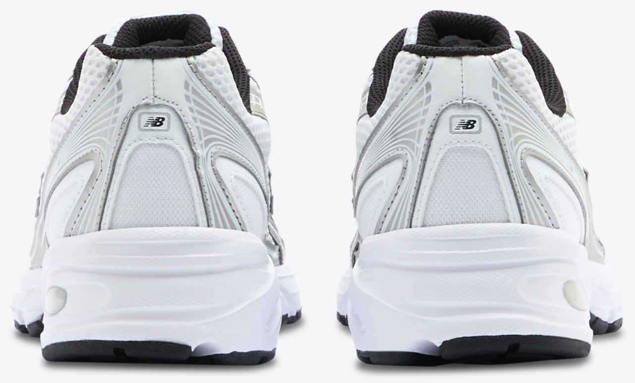 New Balance 740 Image 3 of 5. Tap to open photo gallery.
