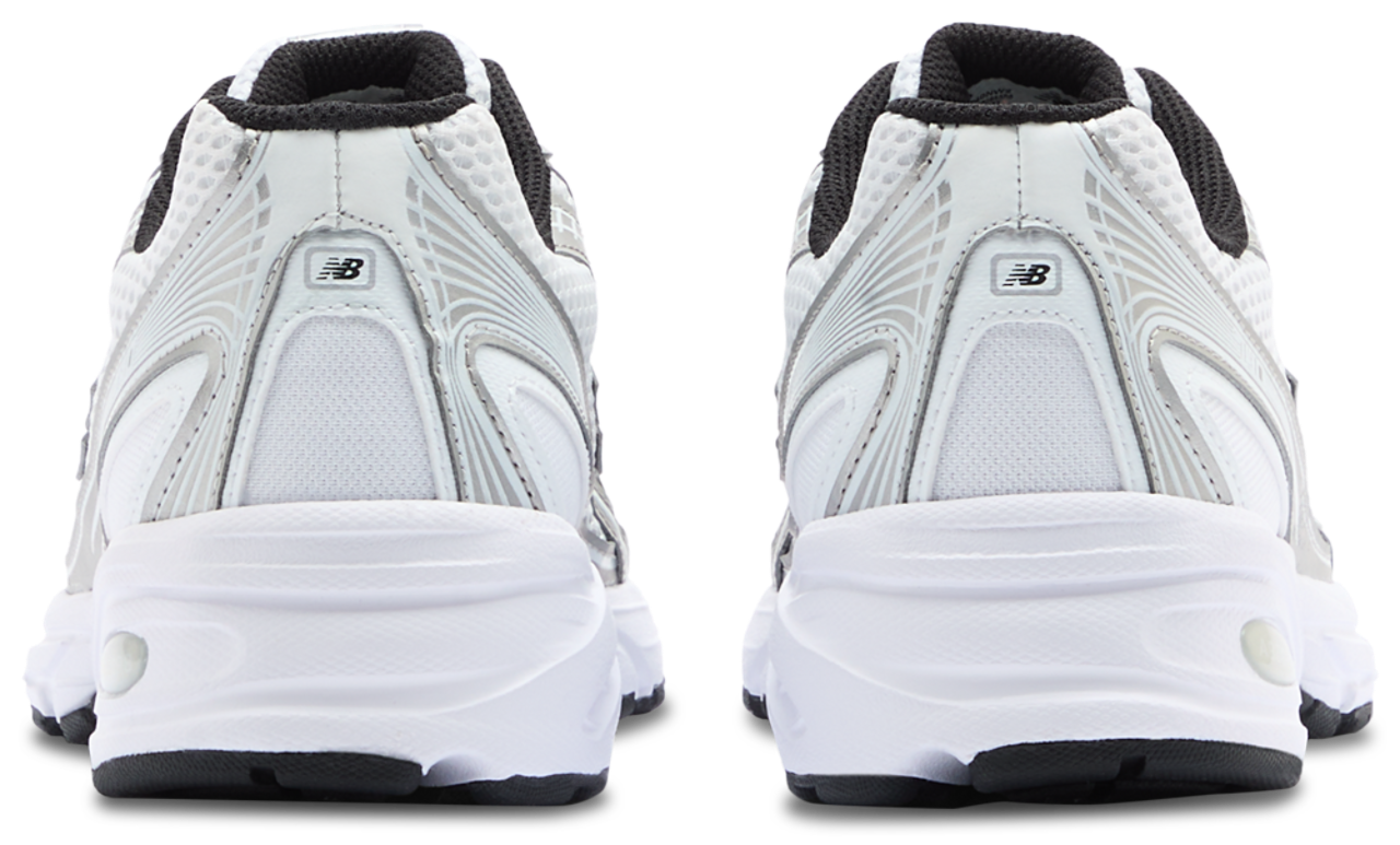 New Balance 740 Image 3 of 5. Tap to open photo gallery.