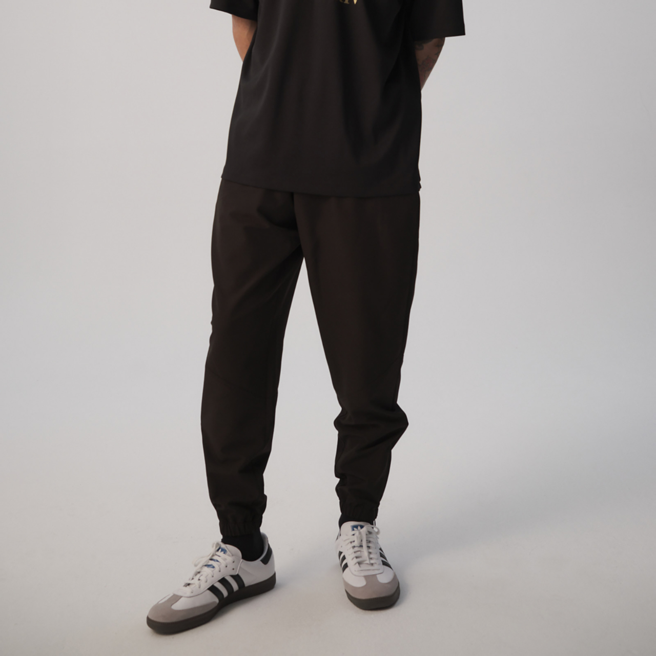 LCKR Glendale Relaxed Fit Pants Image 1 of 7. Tap to open photo gallery.