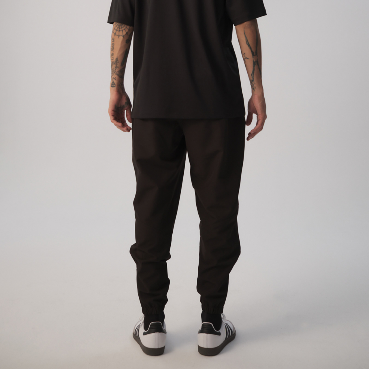 LCKR Glendale Relaxed Fit Pants Image 2 of 7. Tap to open photo gallery.