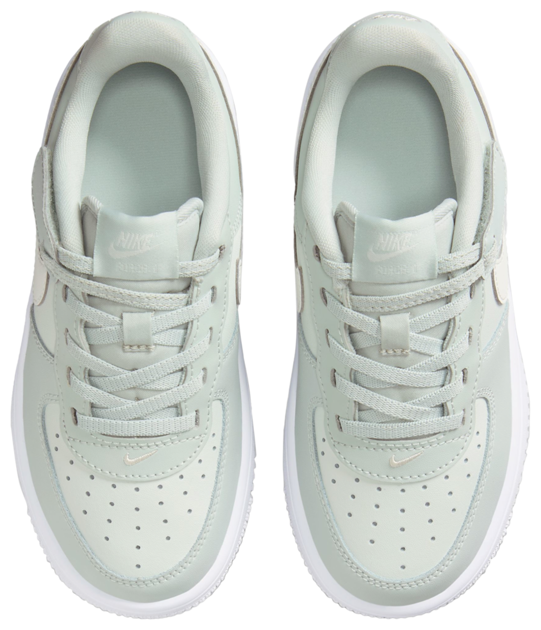 Nike Air Force 1 Low EasyOn Image 4 of 5. Tap to open photo gallery.