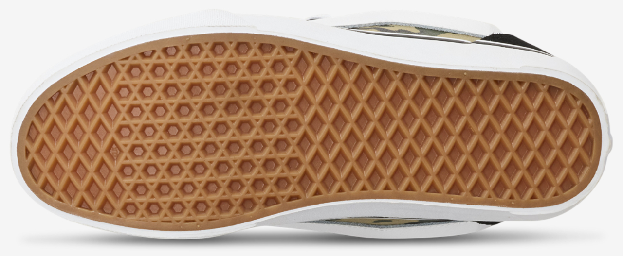 Vans Knu Skool Camo Image 5 of 5. Tap to open photo gallery.