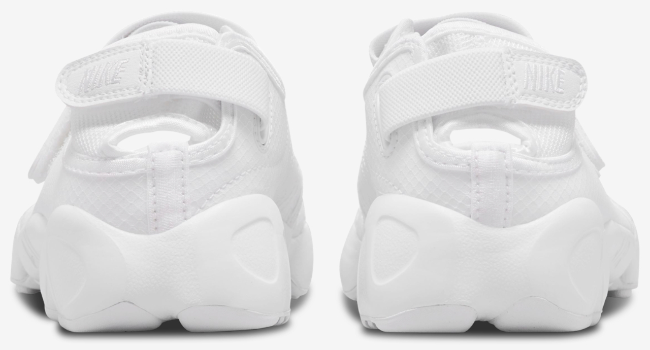 Nike Air Rift Image 3 of 5. Tap to open photo gallery.