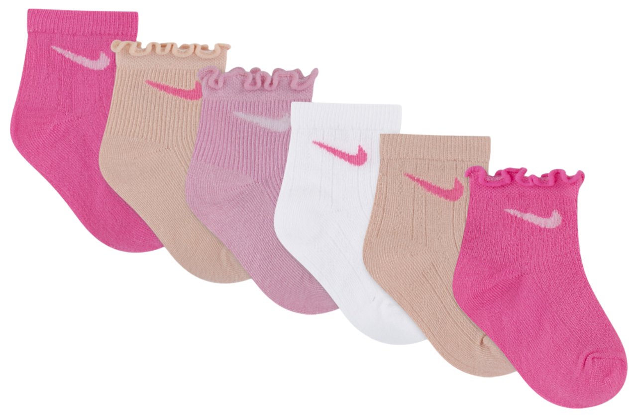 Nike Textured 6 Pack Quarter Socks Image 2 of 2. Tap to open photo gallery.