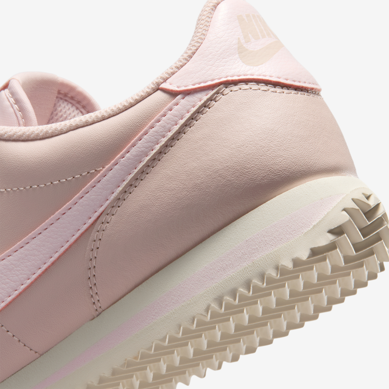 Nike Cortez Image 8 of 8. Tap to open photo gallery.