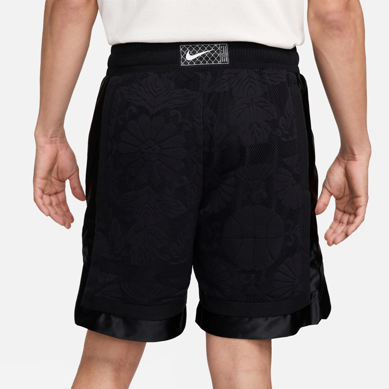 Nike 8" Dri-FIT DNA Shorts
