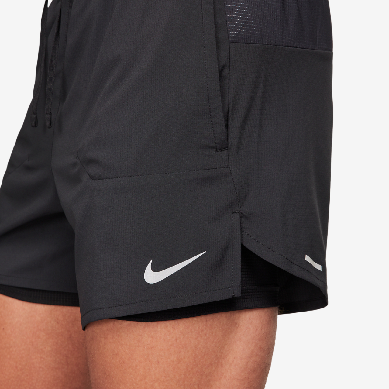 Nike Dri-FIT STRIDE 2IN1 5IN Shorts Image 4 of 5. Tap to open photo gallery.
