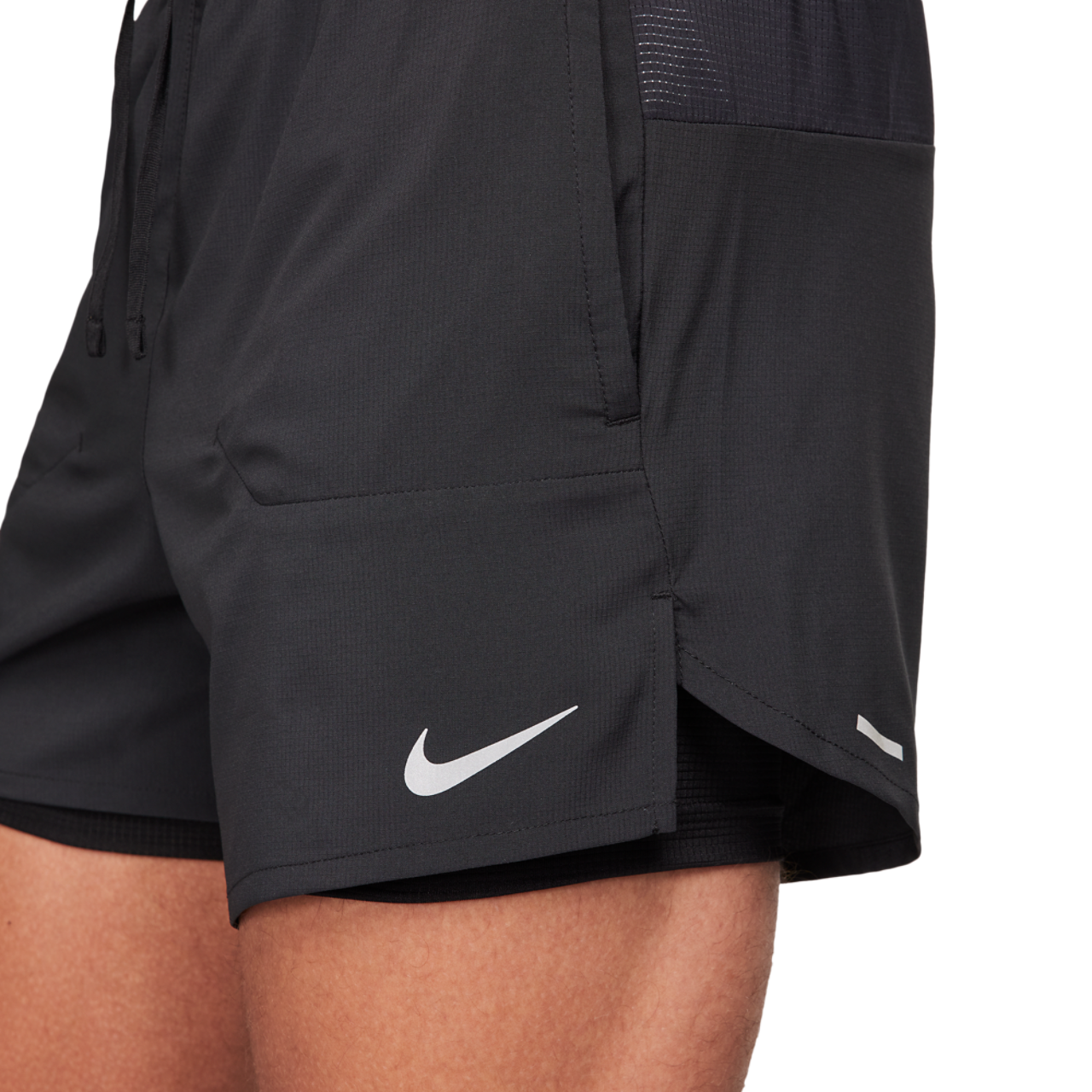 Nike Dri-FIT STRIDE 2IN1 5IN Shorts Image 4 of 5. Tap to open photo gallery.
