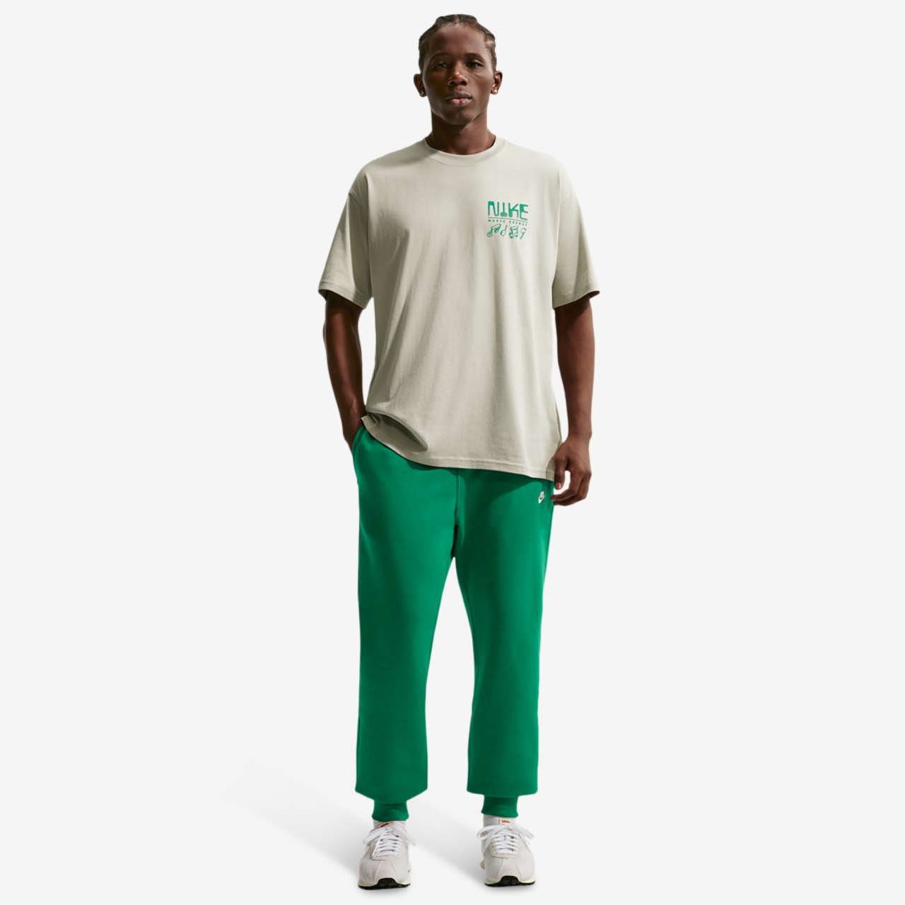 Nike Club BB Joggers Image 3 of 4. Tap to open photo gallery.