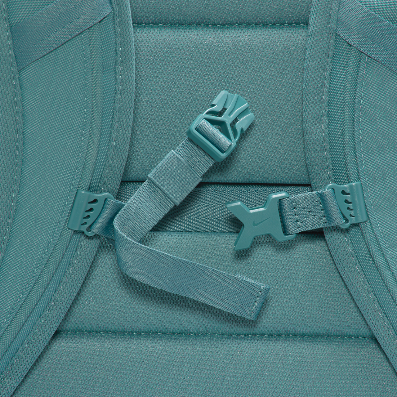 Nike Utility Elite Backpack 2.0 Image 6 of 10. Tap to open photo gallery.