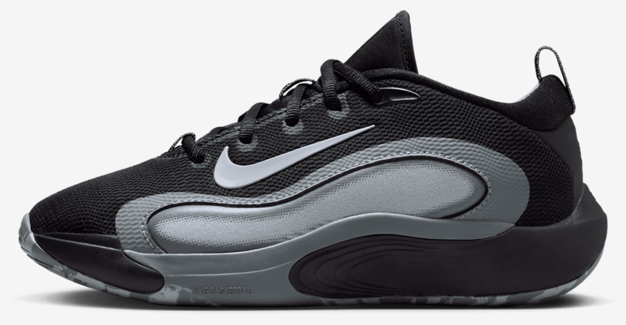 Nike Isofly Image 2 of 8. Tap to open photo gallery.