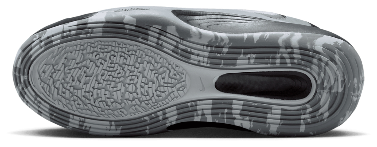 Nike Isofly Image 5 of 8. Tap to open photo gallery.