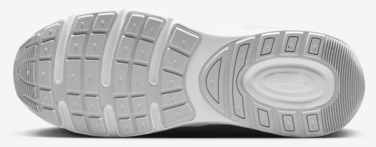 Nike Air Max Nova Image 5 of 5. Tap to open photo gallery.