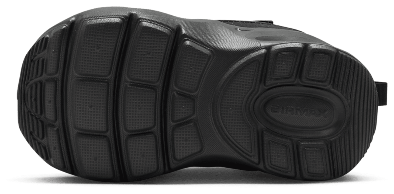 Nike Air Max Nova Image 5 of 5. Tap to open photo gallery.