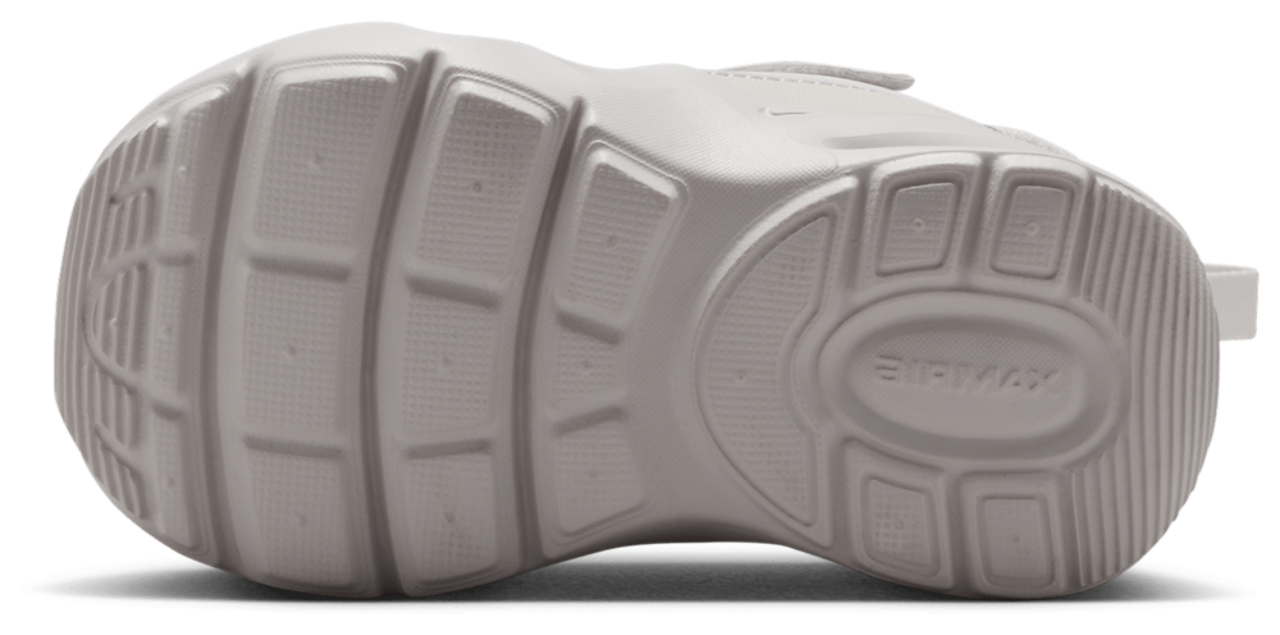 Nike Air Max Nova Image 5 of 7. Tap to open photo gallery.