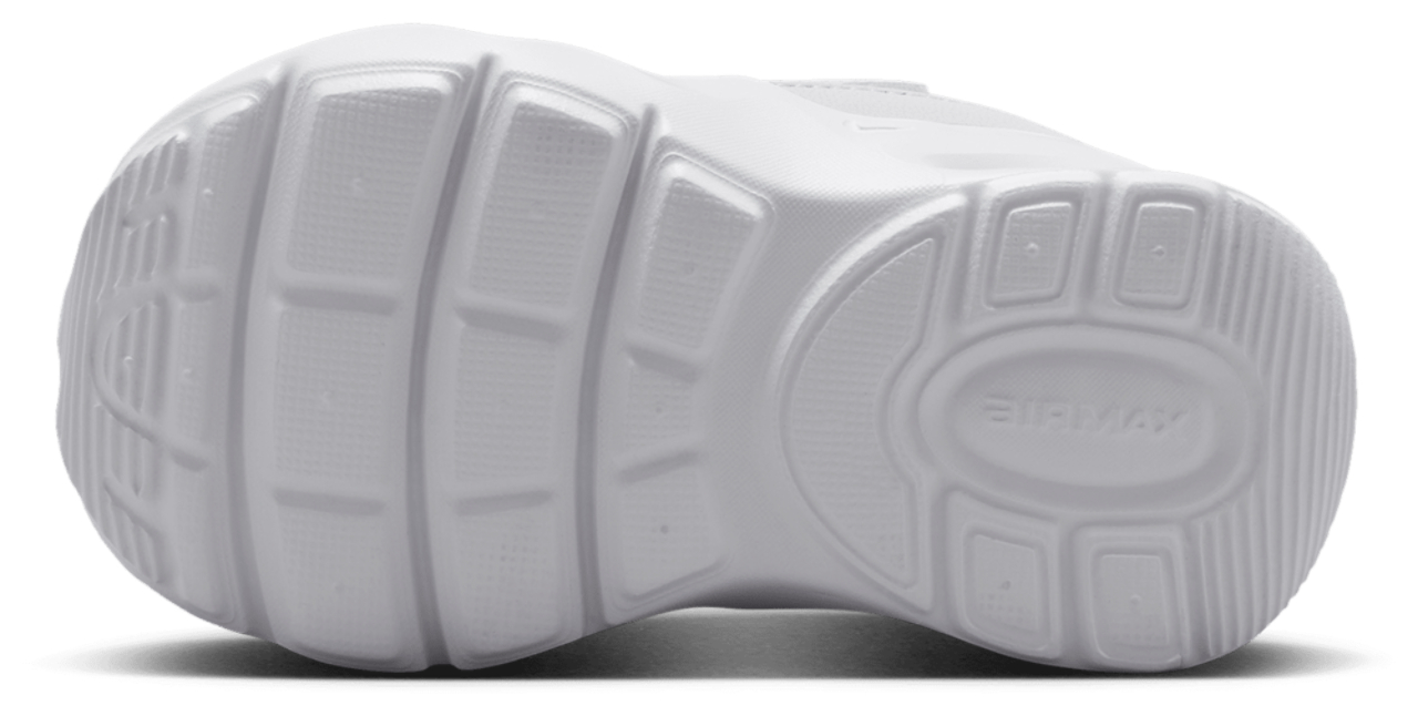 Nike Air Max Nova Image 5 of 5. Tap to open photo gallery.