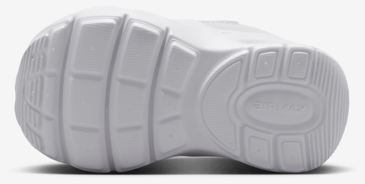Nike Air Max Nova Image 5 of 5. Tap to open photo gallery.