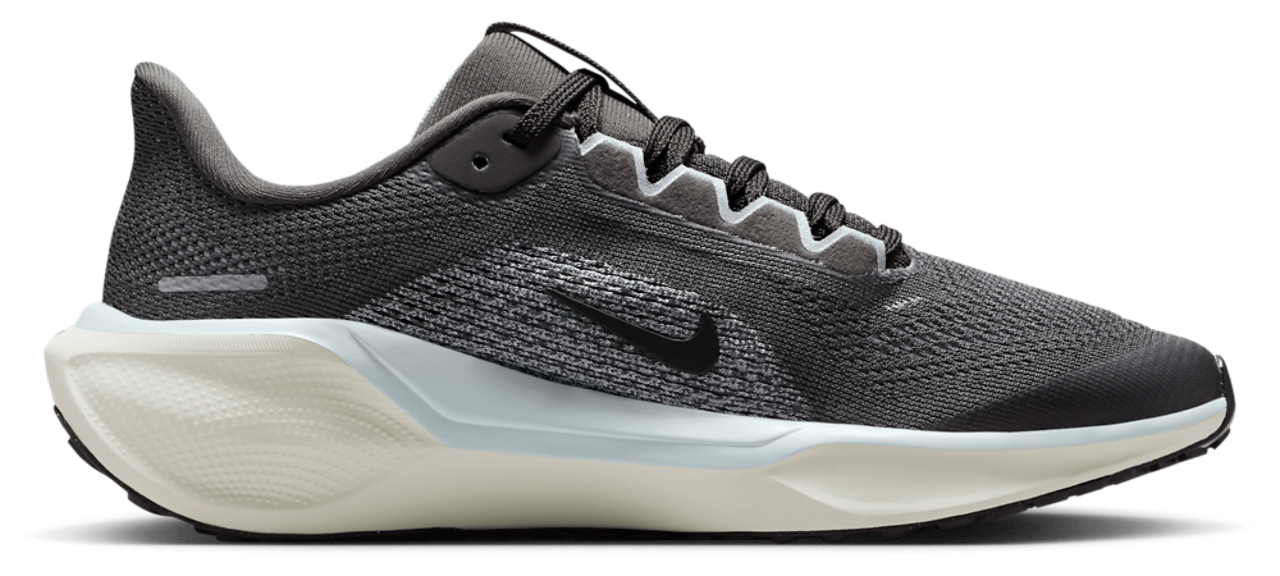 Nike Air Zoom Pegasus 41 Image 1 of 5. Tap to open photo gallery.