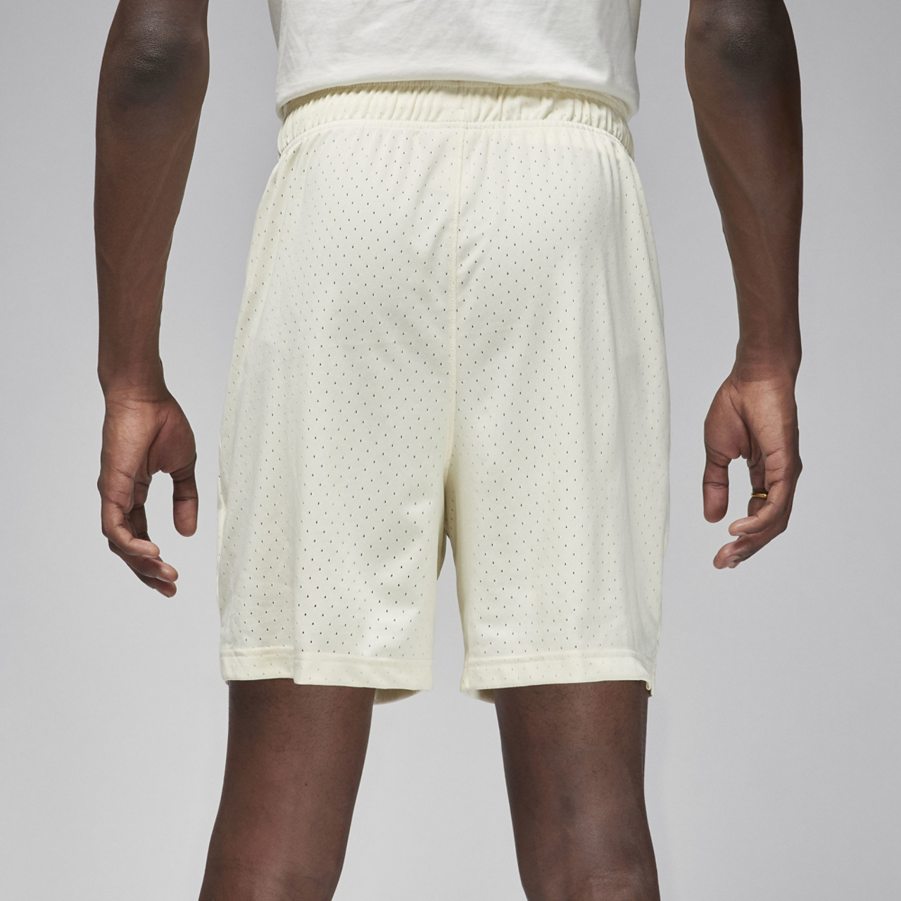Jordan Dri-FIT Sport Mesh Shorts Image 3 of 4. Tap to open photo gallery.