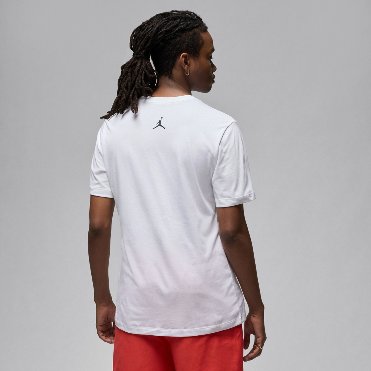 Jordan Flight Essentials GFX Crew T-Shirt Image 2 of 2. Tap to open photo gallery.