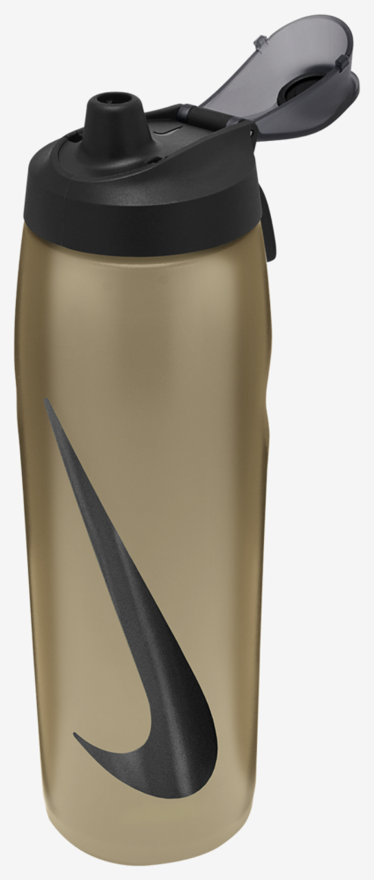 Nike Refuel Bottle Locking Lid 32 Oz Image 3 of 4. Tap to open photo gallery.
