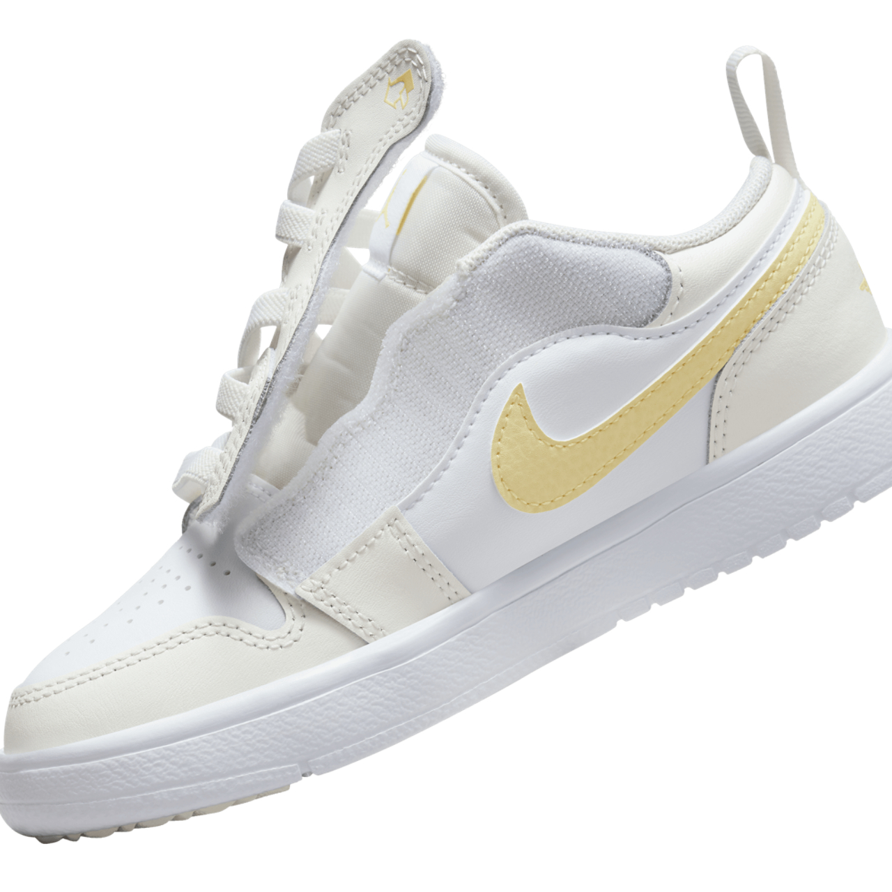 ジョーダン　キッズスニーカー　1LOW ALT Jordan 1 Low Alt SE Baby/Toddler Shoes. Nike.com
