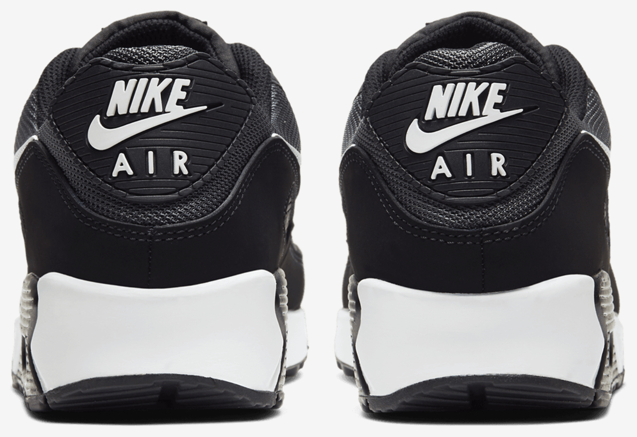 Nike Air Max 90 Image 3 of 9. Tap to open photo gallery.