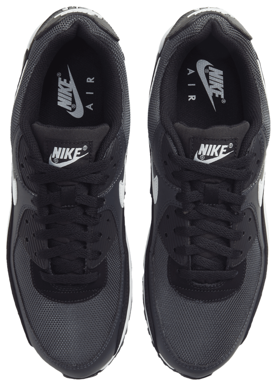 Nike Air Max 90 Image 4 of 9. Tap to open photo gallery.