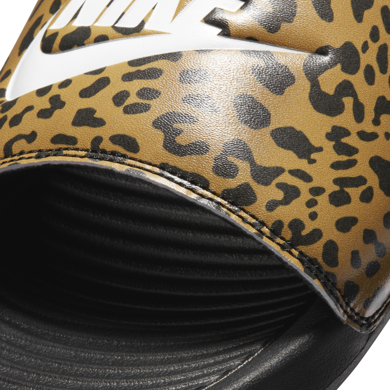 Nike Victori One Slides Image 6 of 6. Tap to open photo gallery.