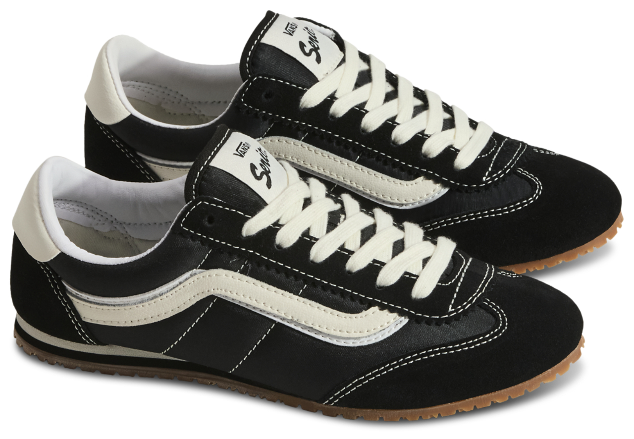 【VANS】SUPER LOWPRO BLACK 25センチ　アクセサリー付き Super Lowpro Shoe in Black | Vans