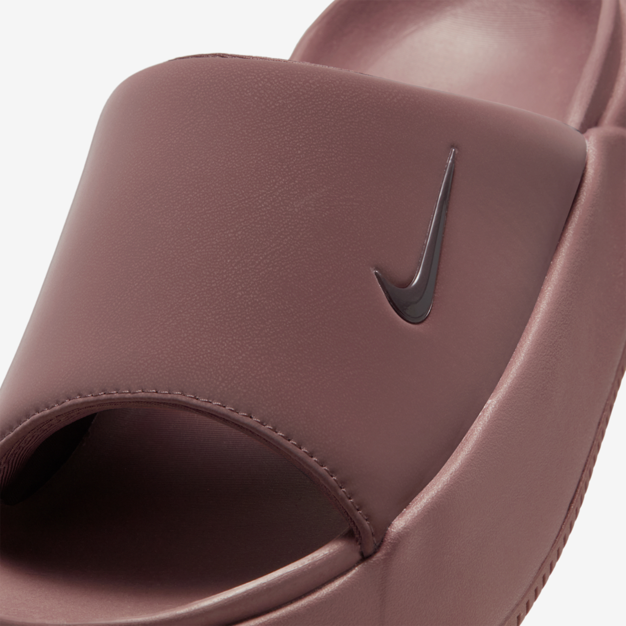 Nike Calm Elevation NA Image 6 of 6. Tap to open photo gallery.