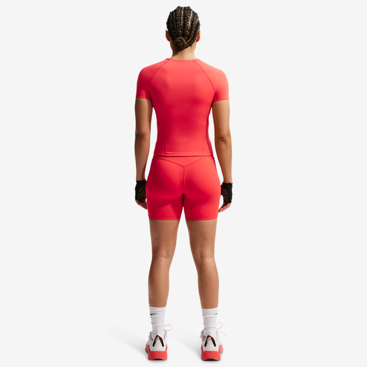 Nike Drifit Universal Seasonal SS Top Image 4 of 4. Tap to open photo gallery.