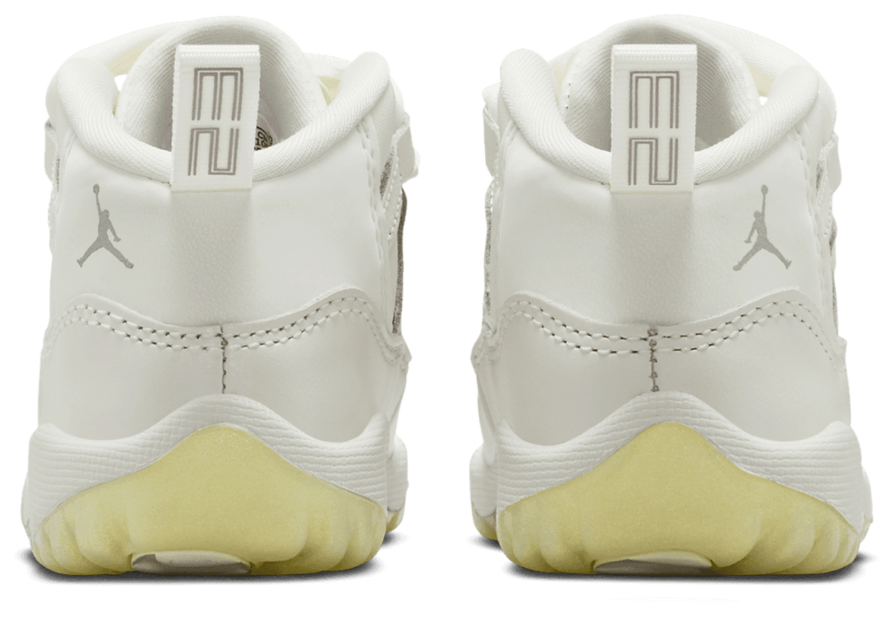 Jordan Retro 11 Image 3 of 7. Tap to open photo gallery.