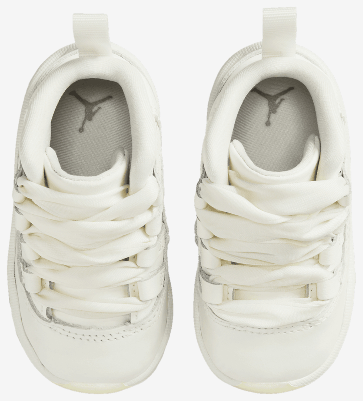 Jordan Retro 11 Image 4 of 7. Tap to open photo gallery.
