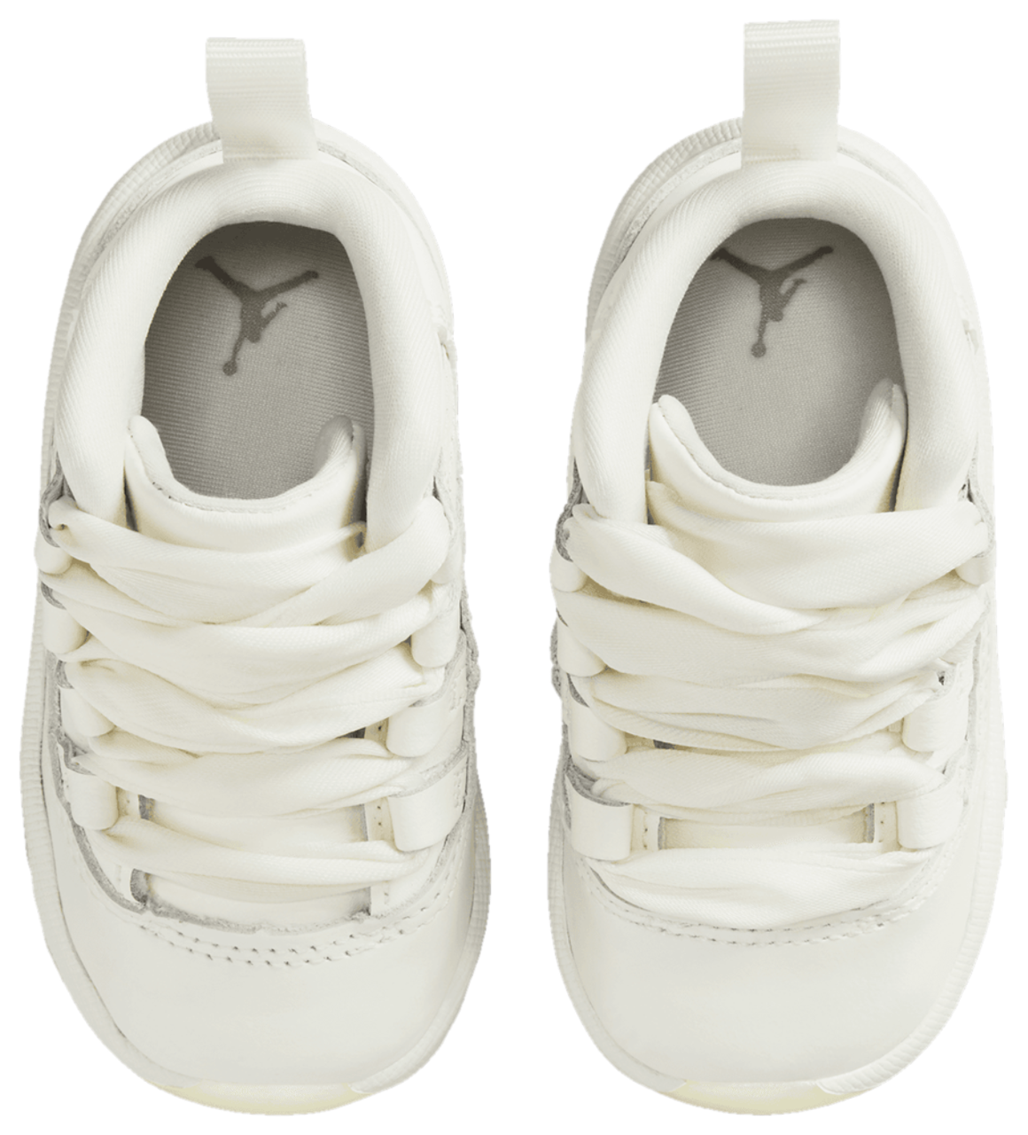 Jordan Retro 11 Image 4 of 7. Tap to open photo gallery.