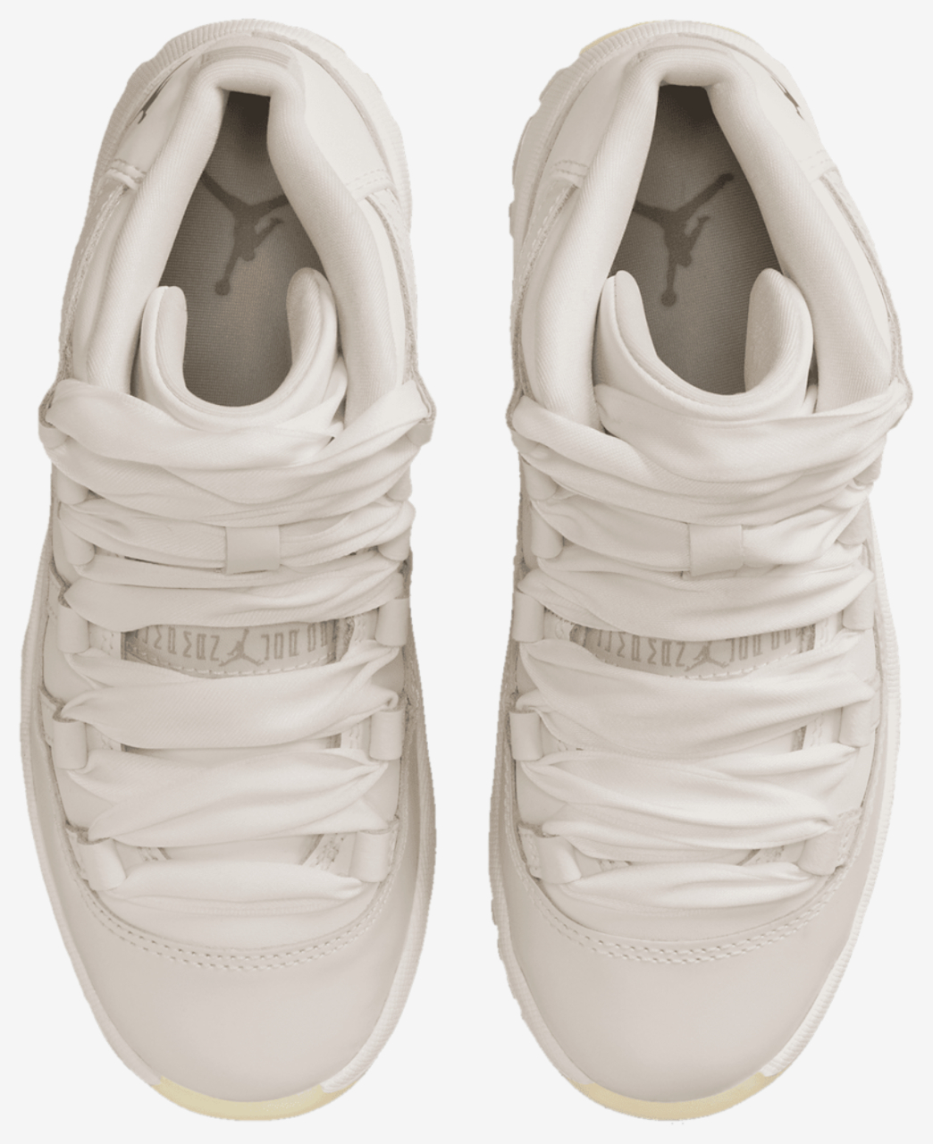Jordan Retro 11 Image 4 of 8. Tap to open photo gallery.
