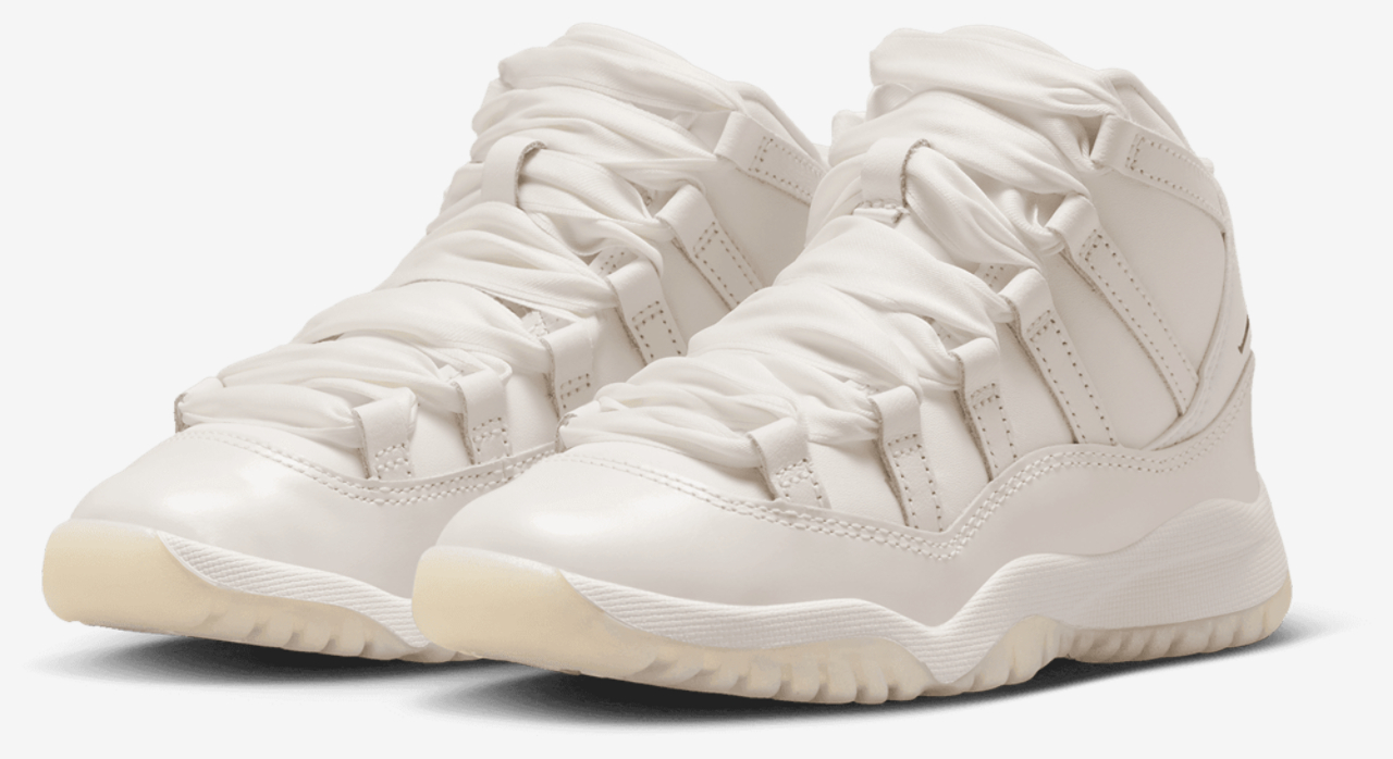 Jordan Retro 11 Image 6 of 8. Tap to open photo gallery.