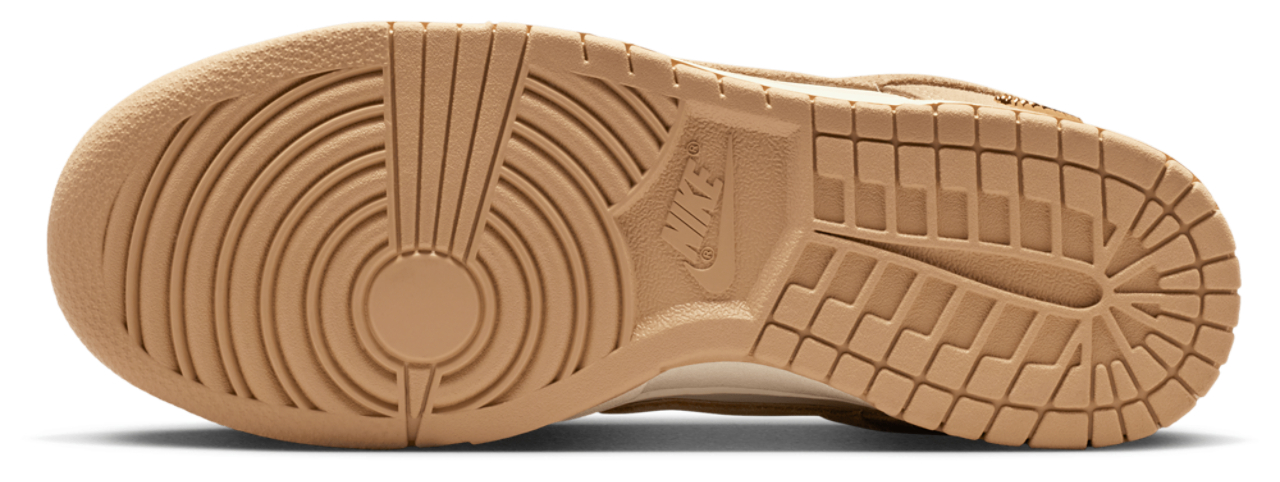 Nike Dunk Low SE Image 5 of 5. Tap to open photo gallery.