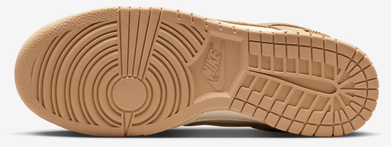 Nike Dunk Low SE Image 5 of 5. Tap to open photo gallery.