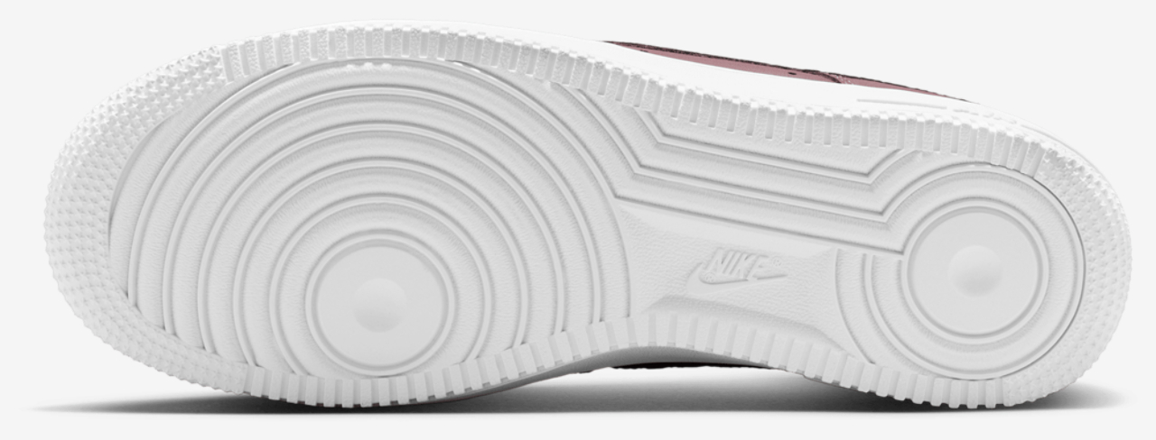 Nike Air Force 1 '07 SE Image 5 of 5. Tap to open photo gallery.