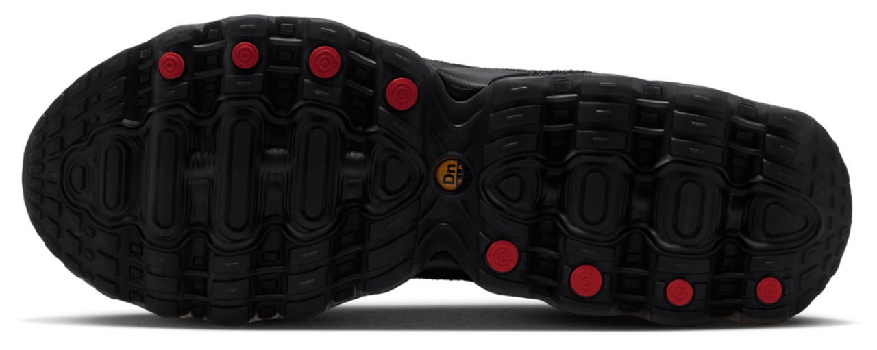 Nike Air Max DN8 Image 5 of 5. Tap to open photo gallery.