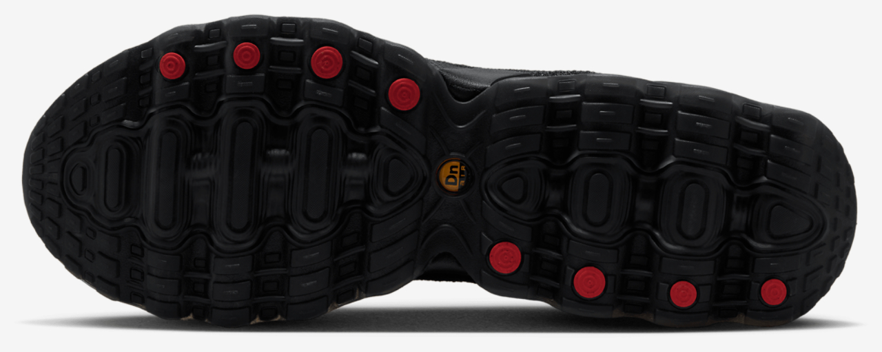 Nike Air Max DN8 Image 5 of 5. Tap to open photo gallery.