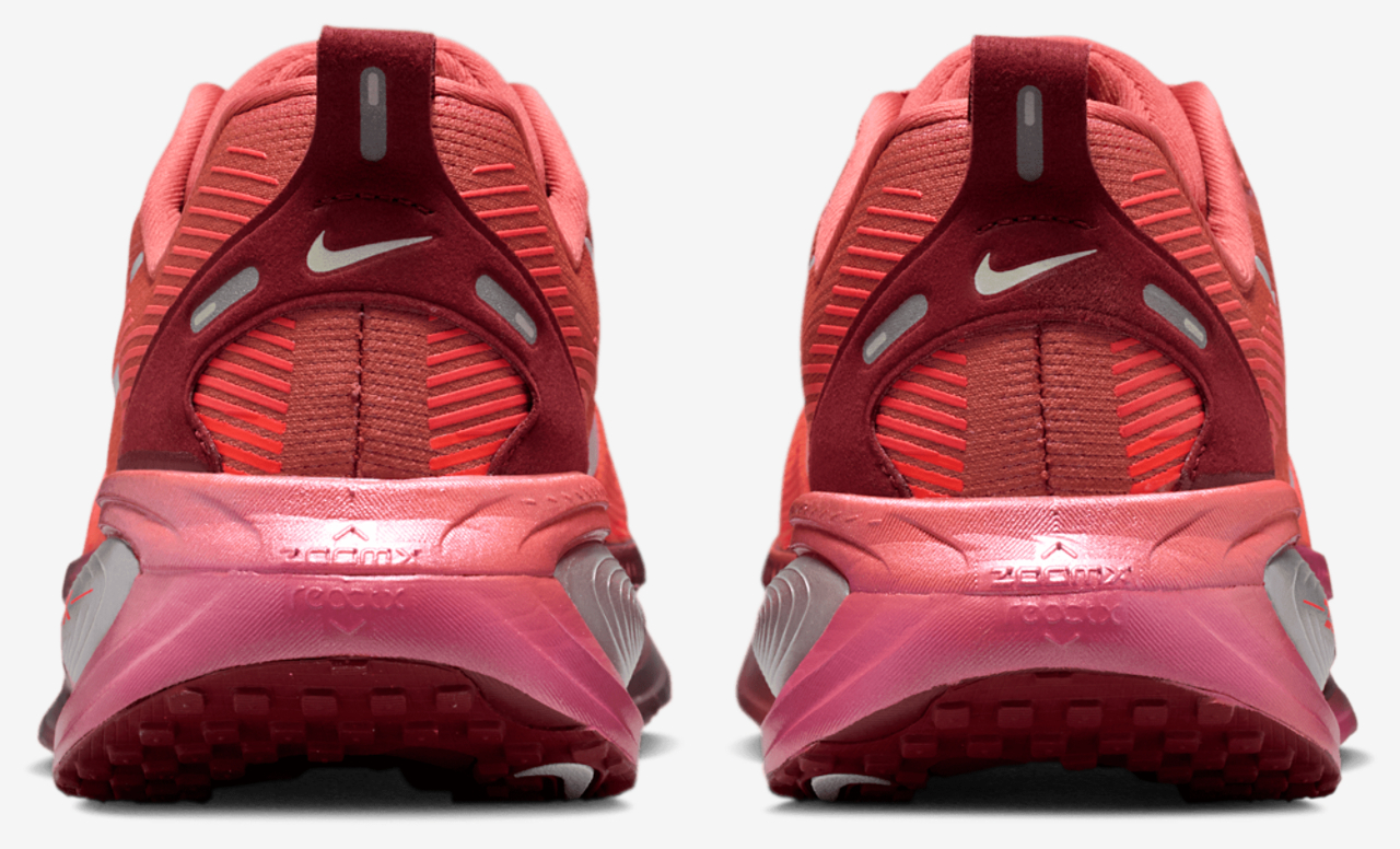 Nike Vomero 18 Image 3 of 8. Tap to open photo gallery.