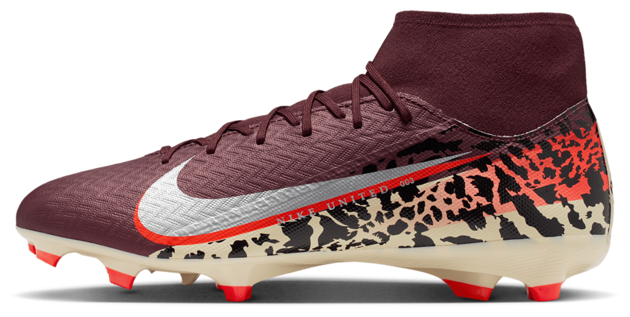 Nike Zoom Superfly 10 Academy FG/MG Image 2 of 5. Tap to open photo gallery.