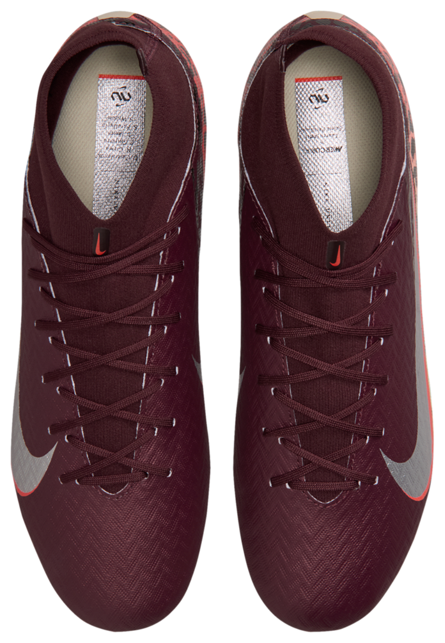 Nike Zoom Superfly 10 Academy FG/MG Image 4 of 5. Tap to open photo gallery.