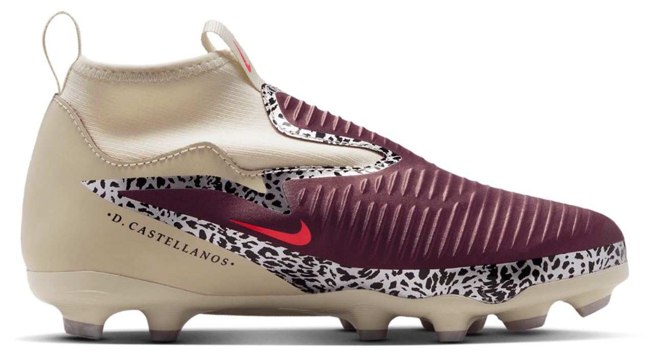 Nike Phantom 6 High Academy FG/MG Image 1 of 5. Tap to open photo gallery.