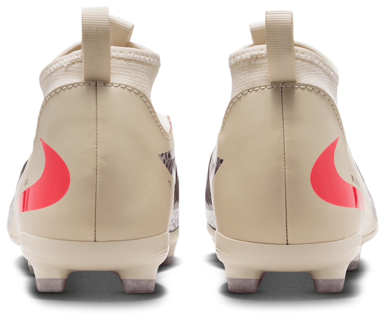 Nike Phantom 6 High Academy FG/MG Image 3 of 5. Tap to open photo gallery.