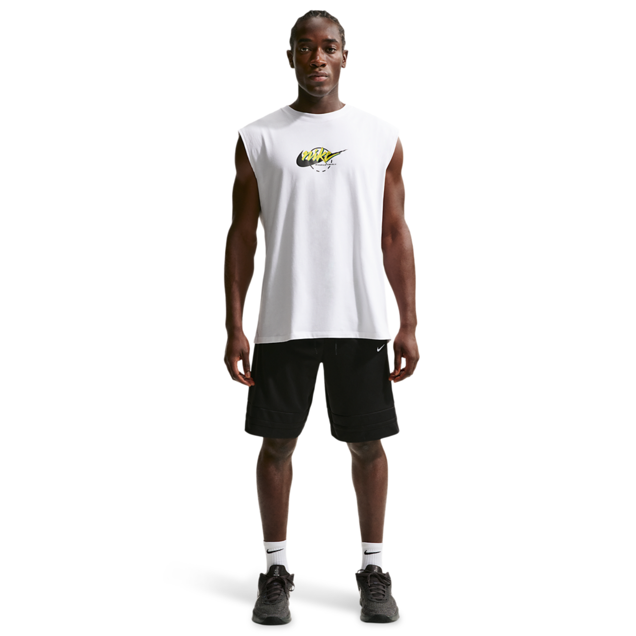 Nike Dri-FIT GM Classic 10" Shorts Image 3 of 4. Tap to open photo gallery.
