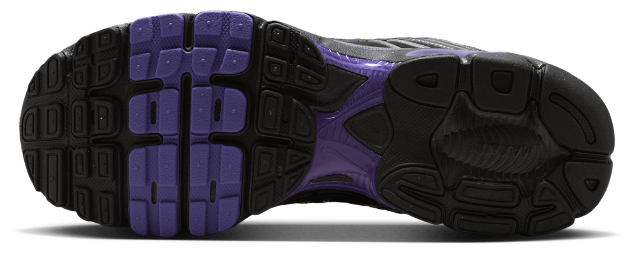 Nike Air Max Moto 2K Image 5 of 8. Tap to open photo gallery.