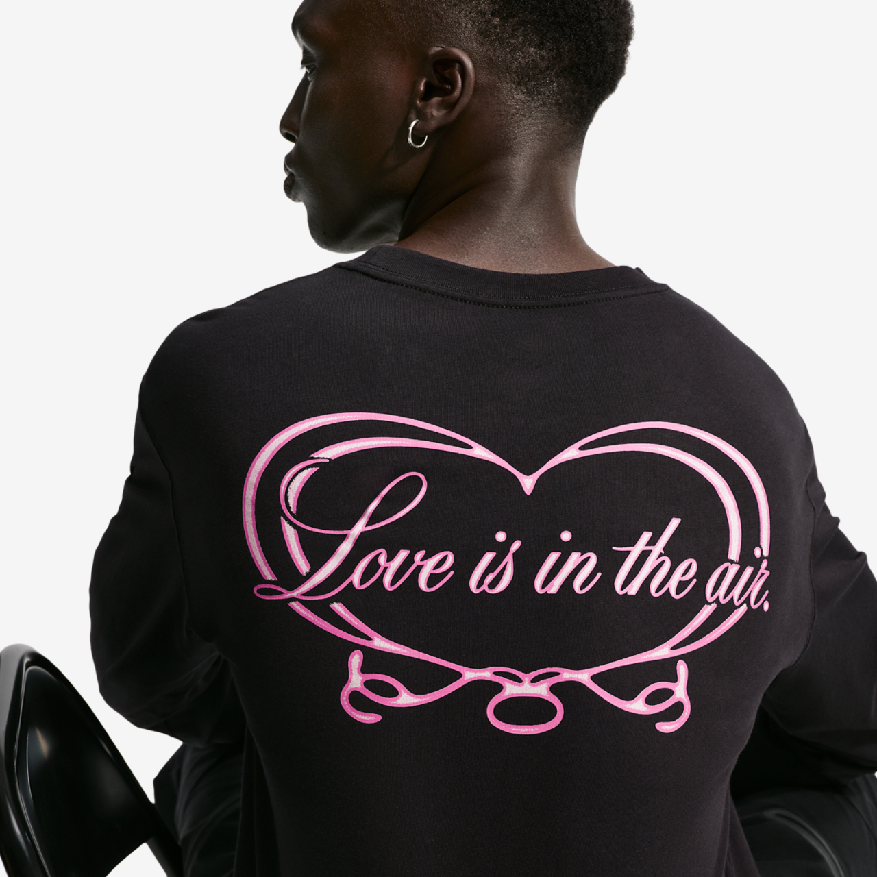 Nike NSW Vday Loose Long Sleeve Tee Image 2 of 4. Tap to open photo gallery.